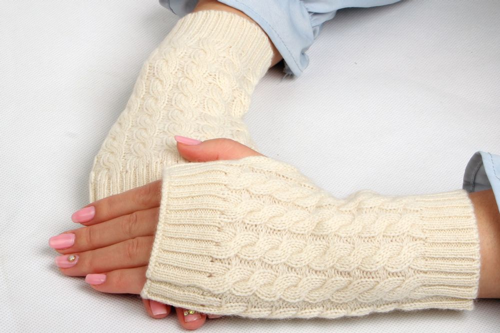 Apparel - 100% cashmere fingerless mitten - ERDENET CASHMERE