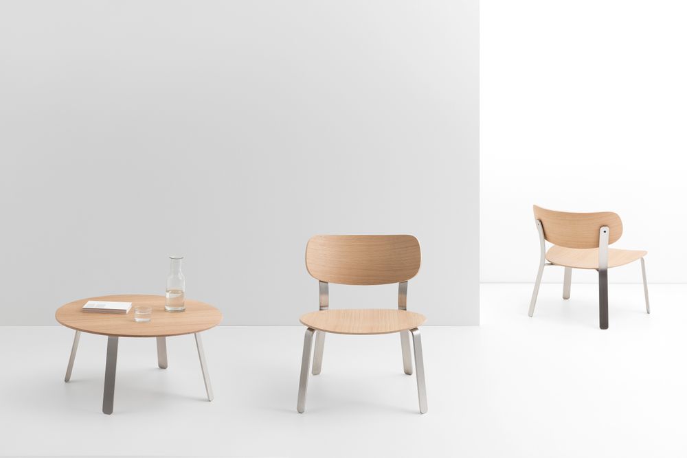 Lounge chairs - SPRINGBACK Lounge Chair Oak Brushed Steel - CRUSO