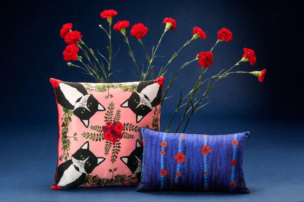 Fabric cushions - CLEO Silk cushion - MY FRIEND PACO
