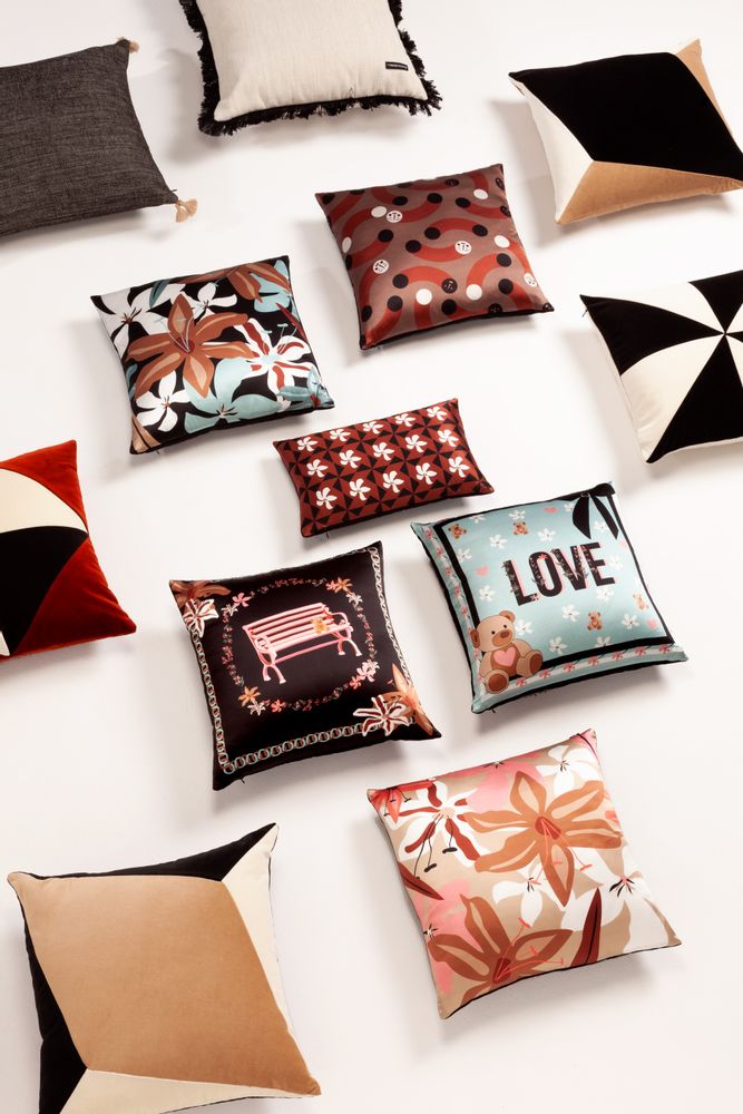 Fabric cushions - MUSH MUSH silk cushion - MY FRIEND PACO