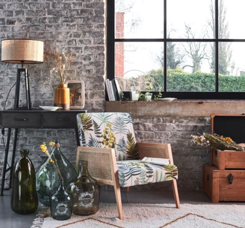 Dining Tables - Armchair and tableware "Noël" - AMADEUS
