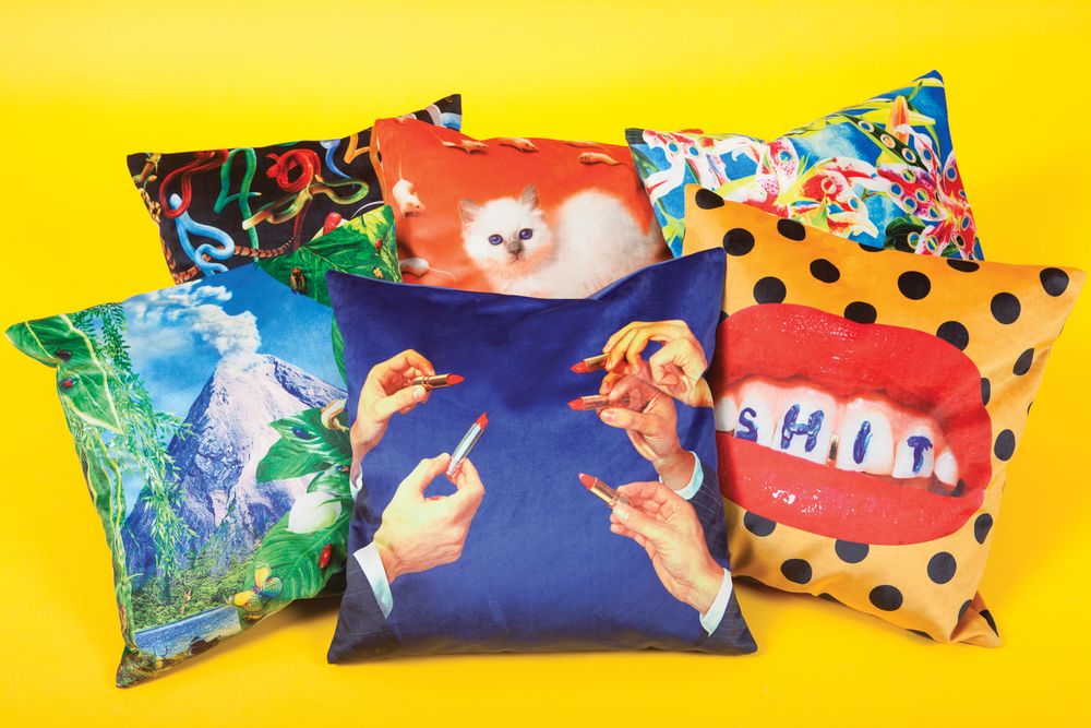 Lounge chairs for hospitalities & contracts - Seletti wears Toiletpaper - SELETTI