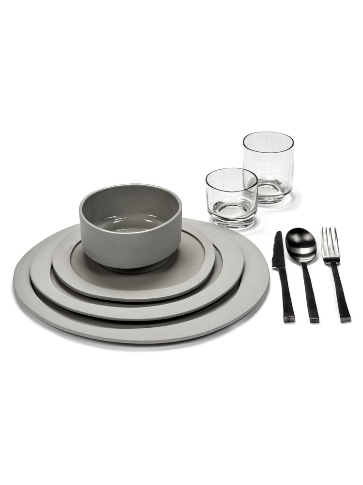 Formal plates - inner circle by maarten baas - VALERIE OBJECTS