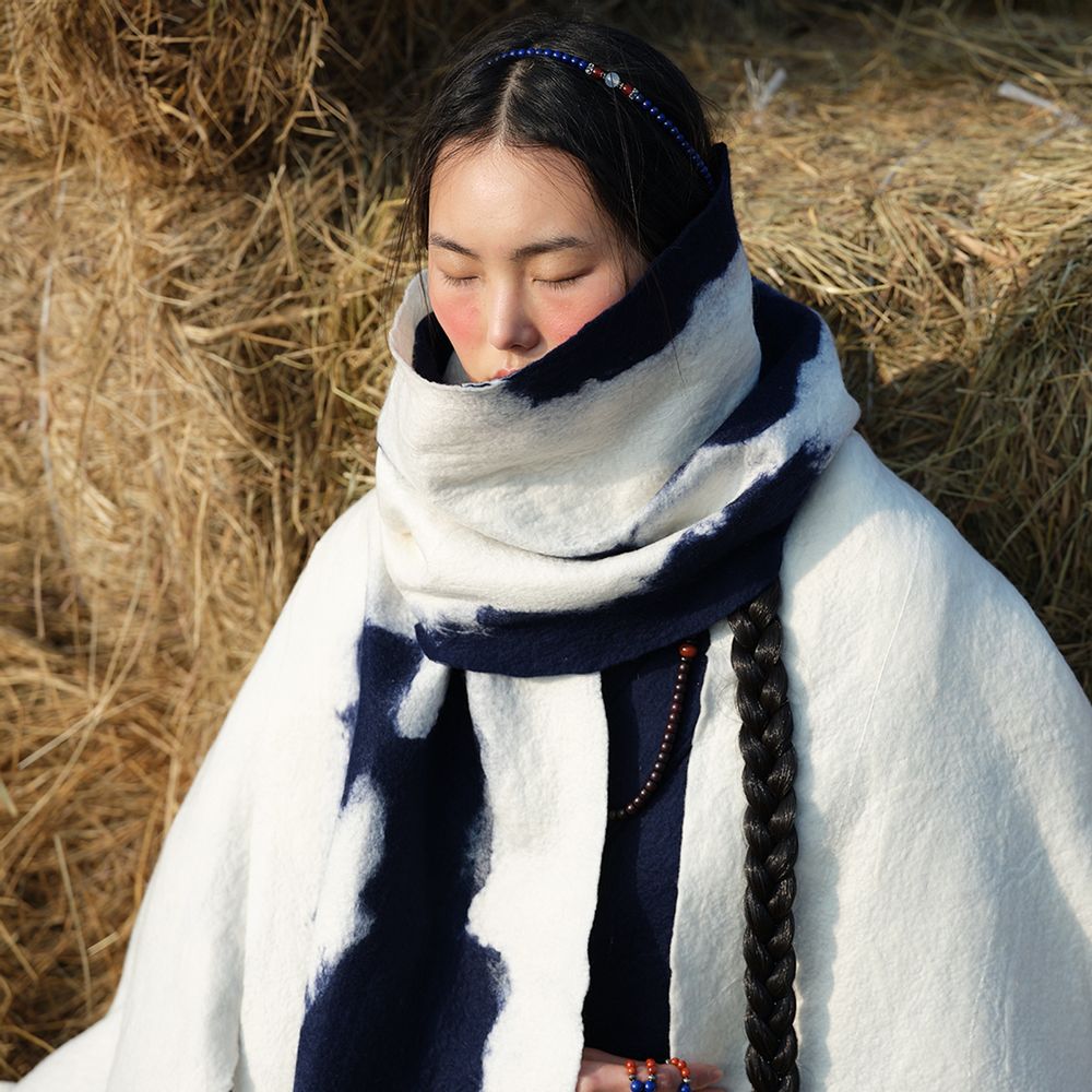 Scarves - FRINGY cashmere felt scarf - SANDRIVER MONGOLIAN CASHMERE