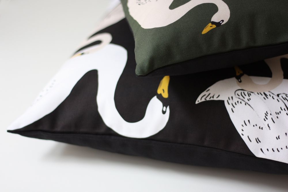Coussins textile - Coussin SWAN LAKE - MY FRIEND PACO