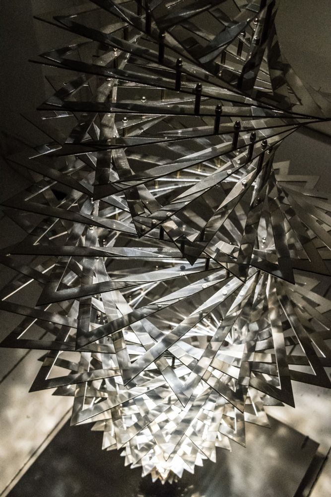 Lampadaires - Dilemmas' Imprint  - F+M FOS