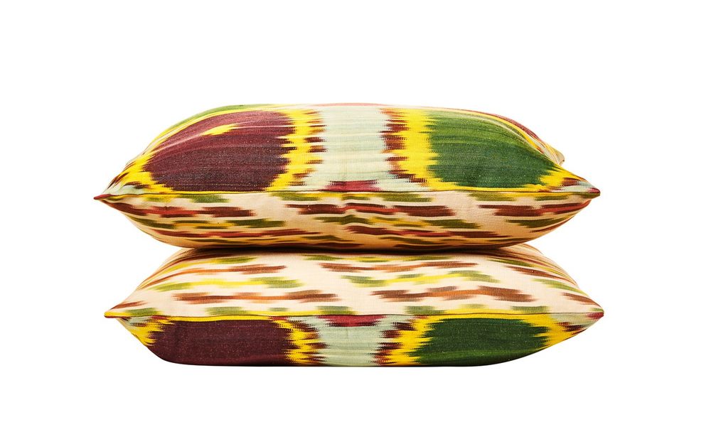 Couettes et oreillers - Coussin Ikat en soie tissé à la main Primevère - HERITAGE GENEVE