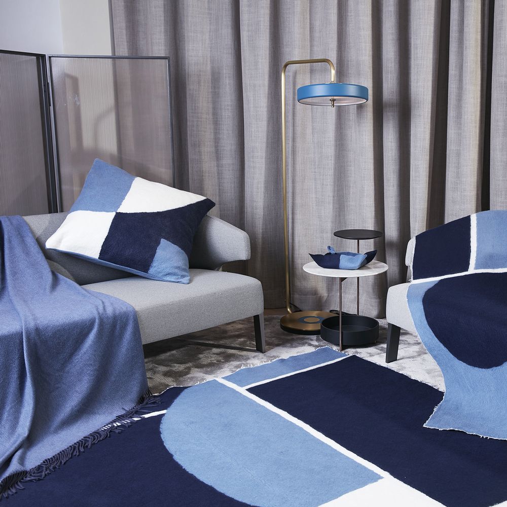 Comforters and pillows - NOMADE Handcrafted cashmere felt pillow - SANDRIVER MONGOLIAN CASHMERE