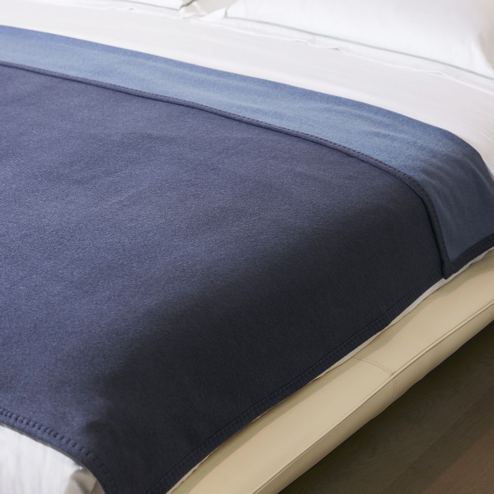 Throw blankets - Double-sided ripple cashmere throw - small - SANDRIVER MONGOLIAN CASHMERE