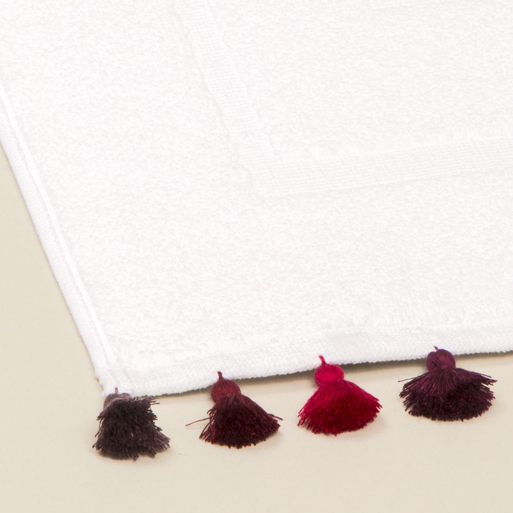 Decorative objects - White cotton bath linen with pompons - MIA ZIA