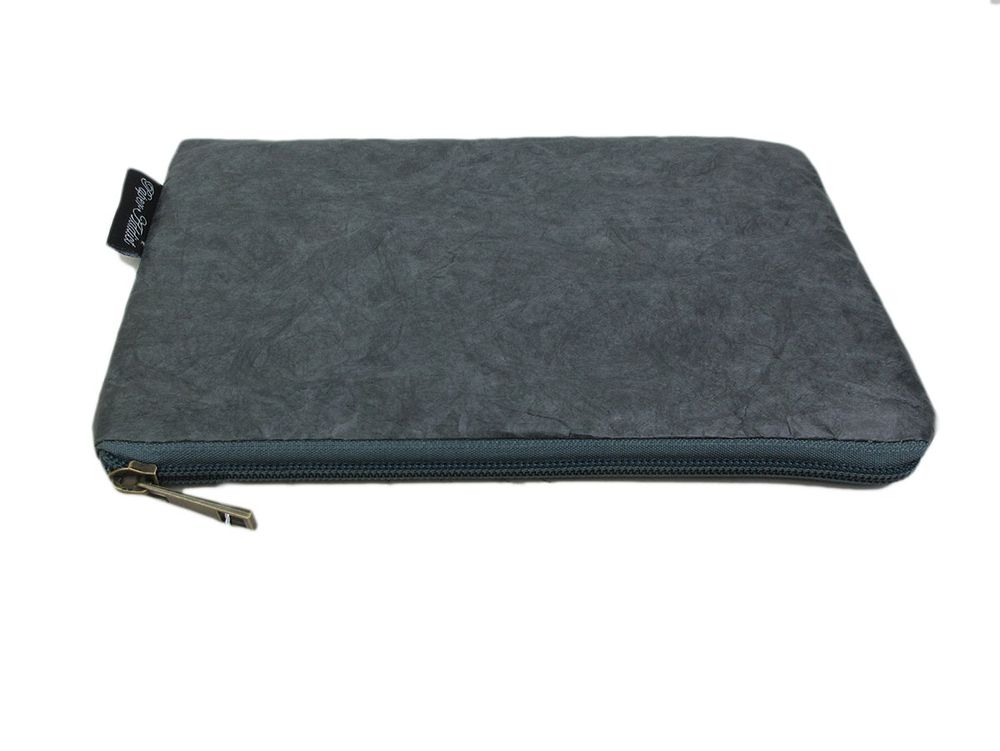 Gifts - Women's eco-friendly kraft paper pouch - Grey - AUCTOR