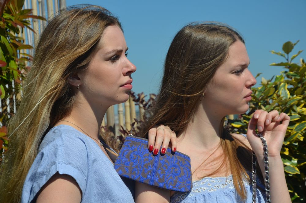 Leather goods - Embroidered Leather Wallet - JO & MARG