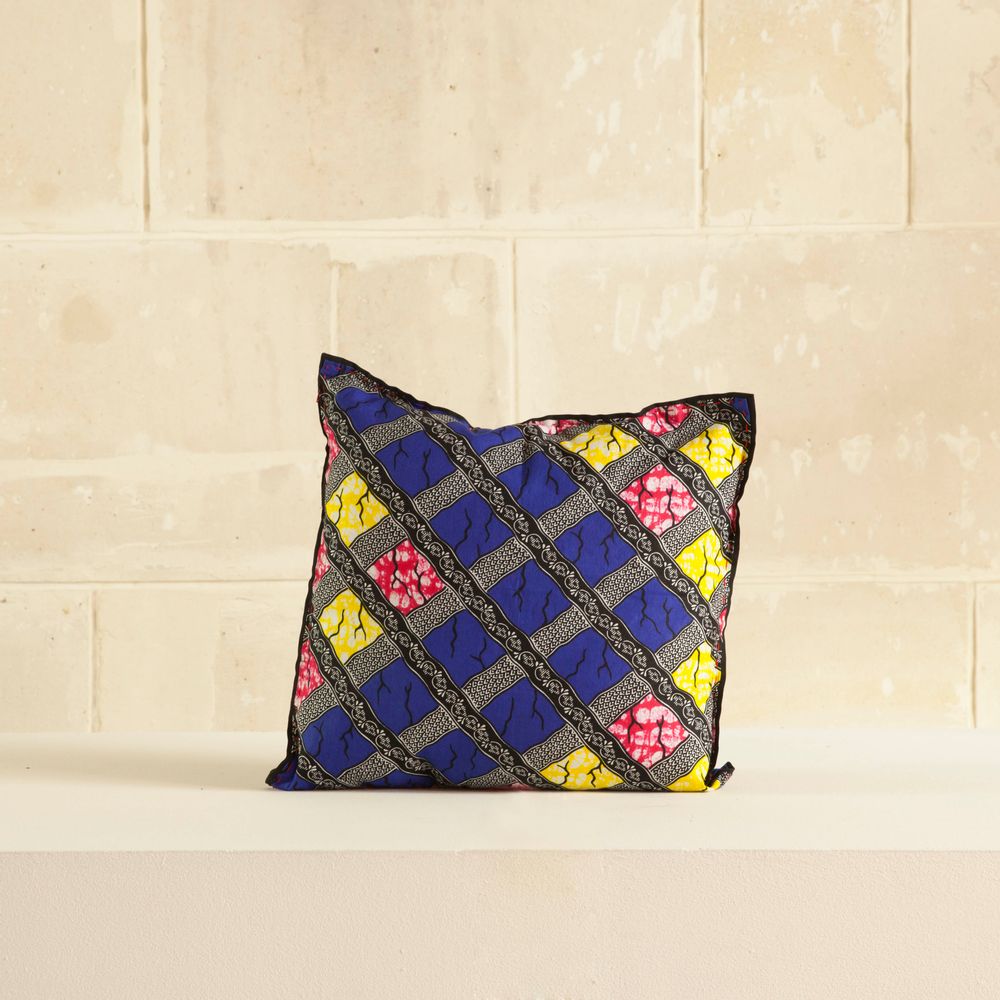 Coussins textile - Housse de coussin en tissu wax - AS'ART A SENSE OF CRAFTS