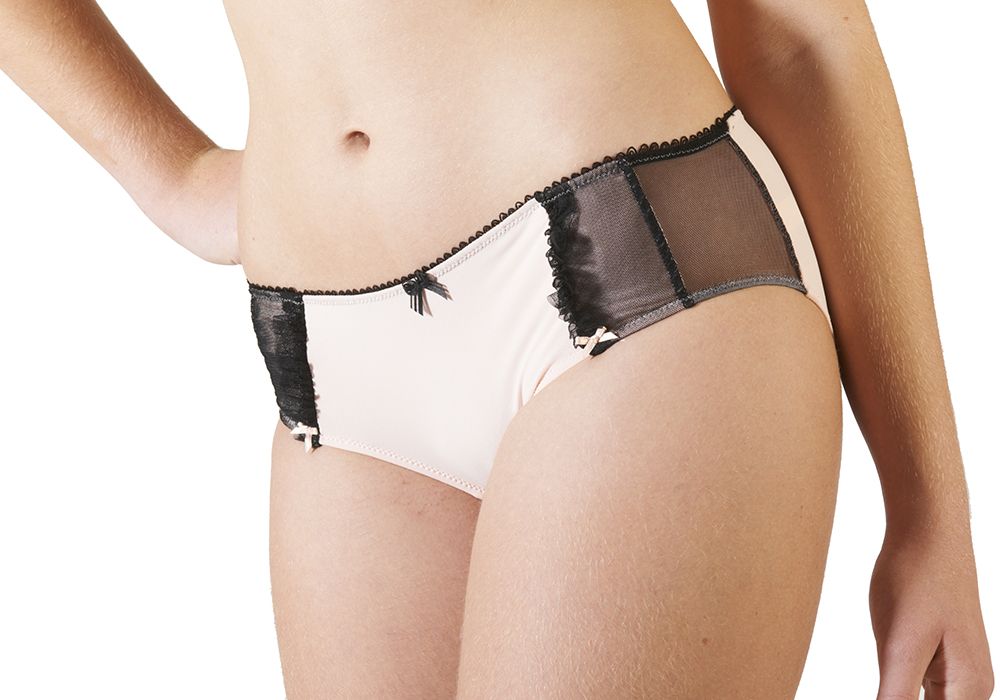 Prêt-à-porter - Shorty Froufrou - CARACOTEEN