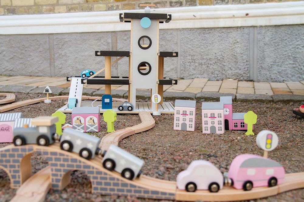 Jouets enfants - Circuit voitures en bois - JABADABADO