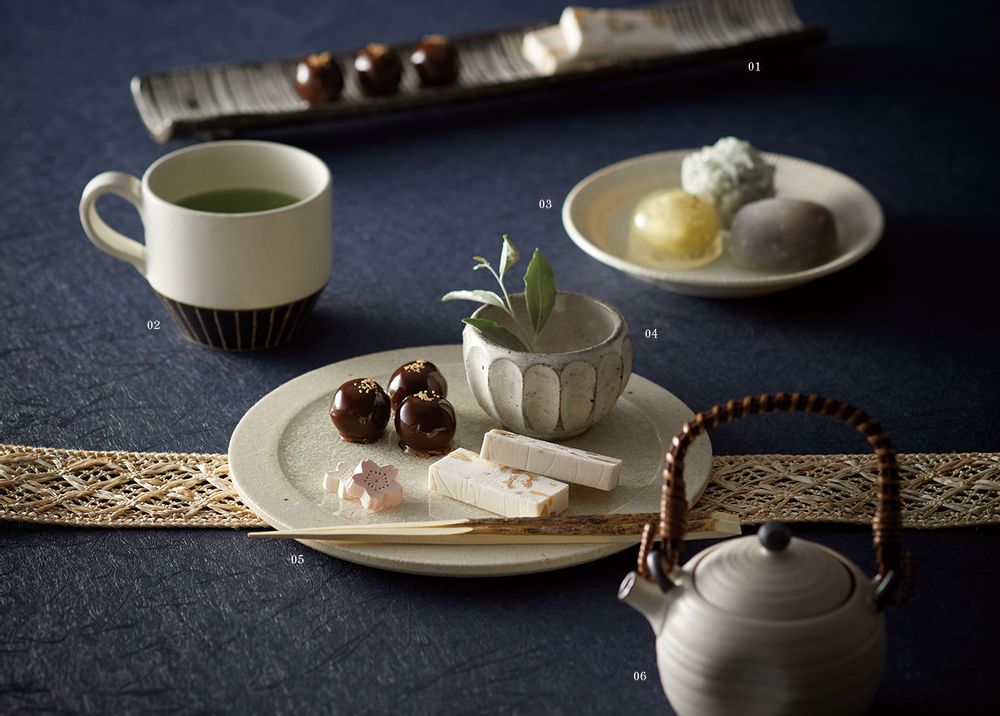 Everyday plates - Japanese dishes for restaurants - SHIROTSUKI / AKAZUKI JAPON