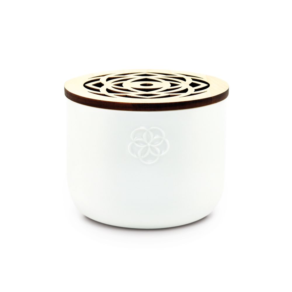 Objets de décoration - BOUGIE PARFUMÉE - CÈDRE DU LIBAN - LA VUE - LUMINOSENS