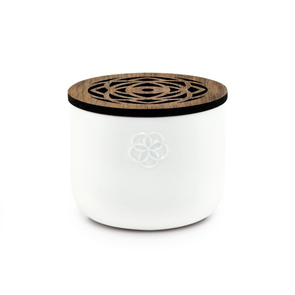 Objets de décoration - BOUGIE PARFUMÉE - CÈDRE DU LIBAN - LA VUE - LUMINOSENS