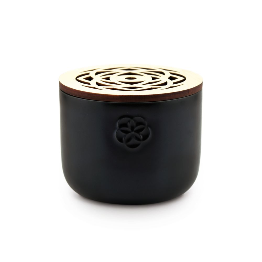 Objets de décoration - BOUGIE PARFUMÉE - CÈDRE DU LIBAN - LA VUE - LUMINOSENS