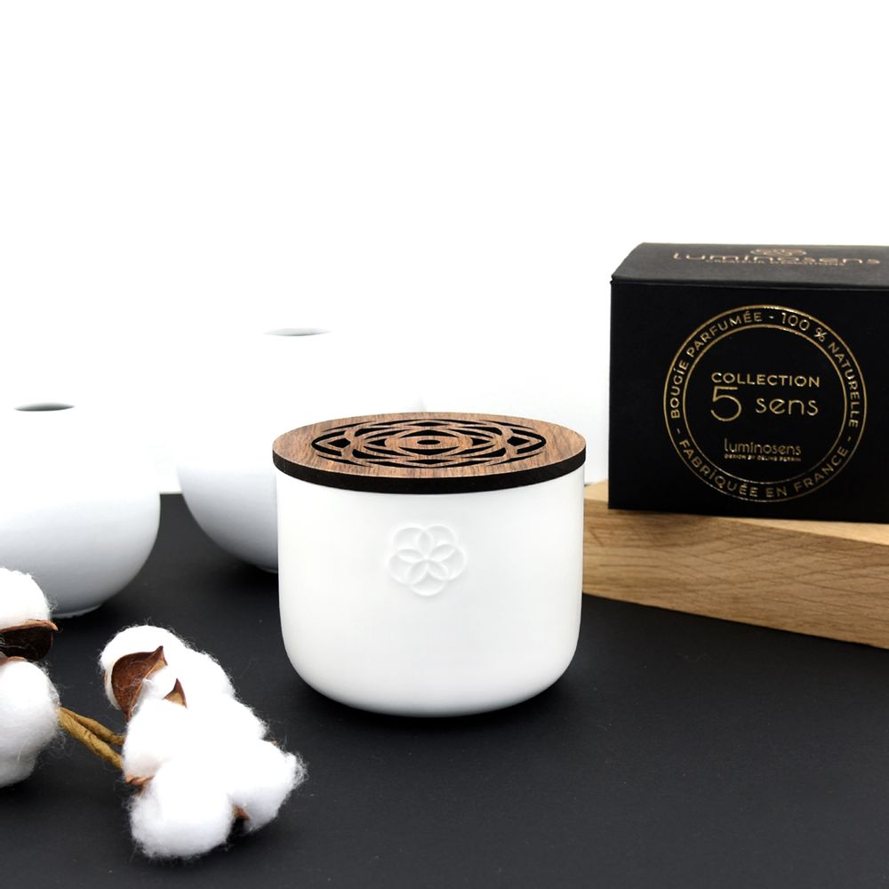 Objets de décoration - BOUGIE PARFUMÉE - CÈDRE DU LIBAN - LA VUE - LUMINOSENS