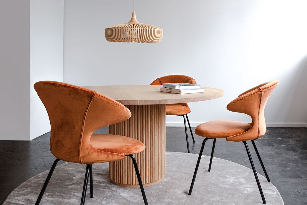 Hanging lights - Clava Dine wood | lampshade - UMAGE