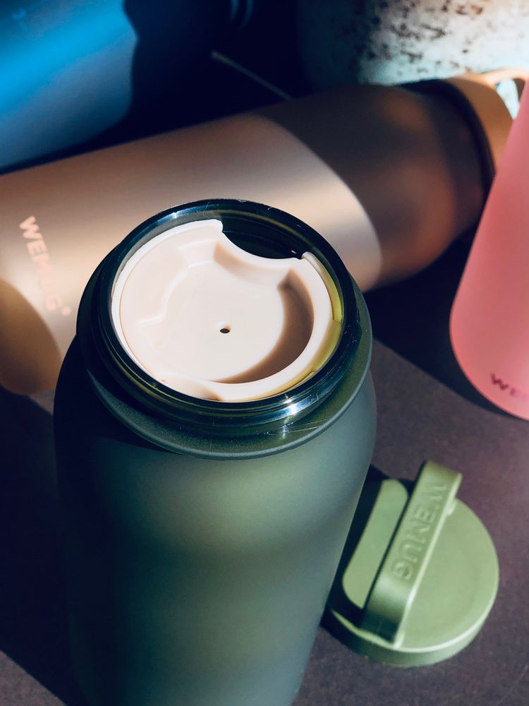 Tea and coffee accessories - Milk Bottle F620 BPA Free material Tritan with handle - WEMUG