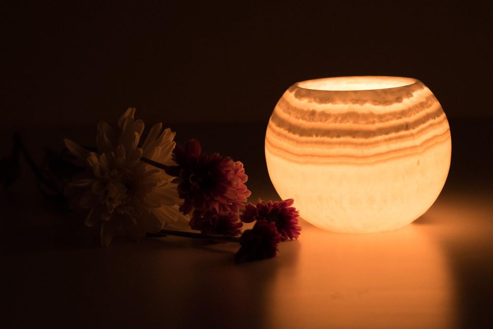 Pièces uniques - Lampe en Albâtre Vega - MAISON ZOE