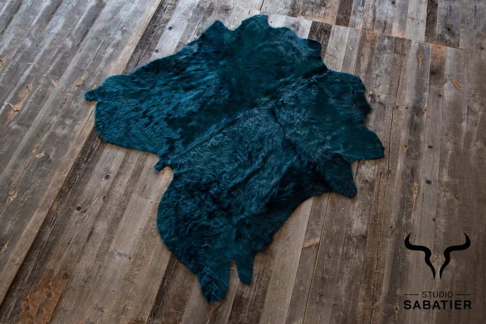 Other caperts - Tinted cow skin - MAISON YAK