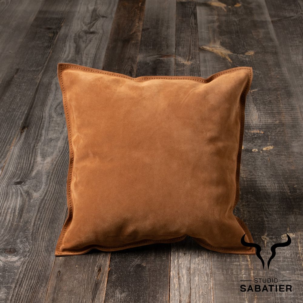 Coussins textile - Coussin cuir suédé double face. - MAISON YAK