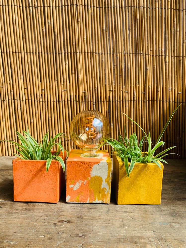Objets de décoration - Lampe à poser | Lampe Béton | Cube | Marbré orange et jaune - JUNNY