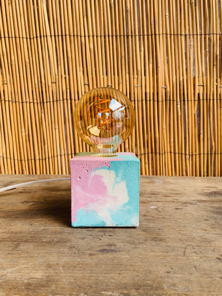 Decorative objects - Concrete Lamp | Cube | Mottled pastel pink and turquoise blue - JUNNY