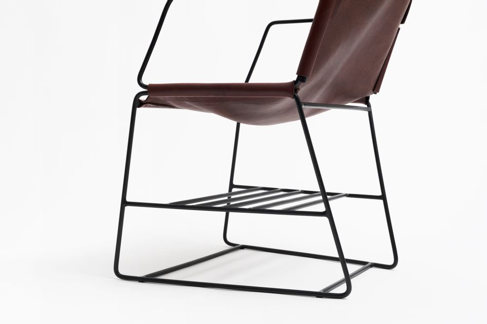 Objets design - Fauteuil BLACK ACE - PRISME EDITIONS