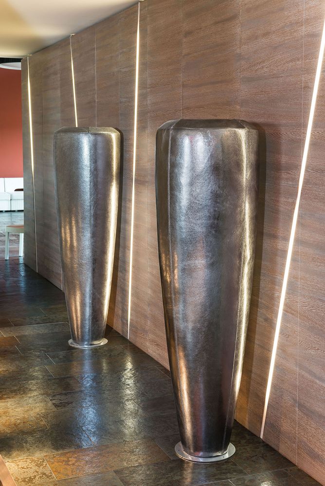 Vases - Vases recouverts de cuir - VG - VGNEWTREND