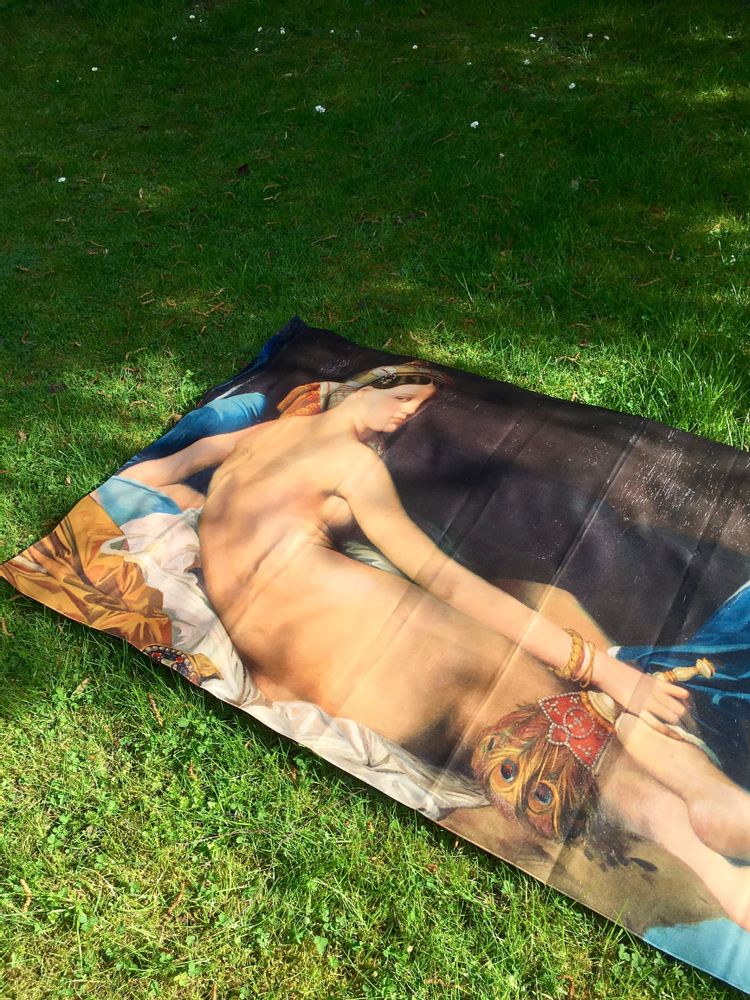 Gifts - Large velvet microfiber bath towel The Duchess of Valentinois - OLDREGIME