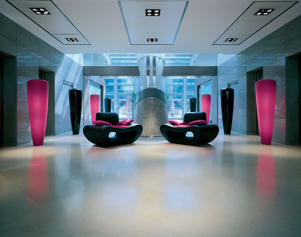 Lounge chairs for hospitalities & contracts - Armchairs - VG - VGNEWTREND