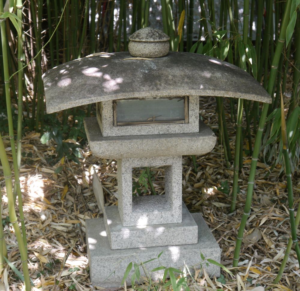Accessoires de déco extérieure - LANTERNE DE JARDIN JAPONAIS - THIERRY GERBER