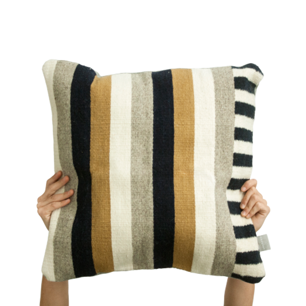 Fabric cushions - Granada III cushion - ARTYCRAFT