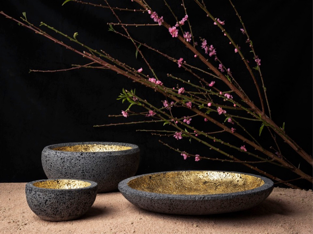 Ceramic - Amon-Ra Lava-Rock and 22K Gold Centerpiece - ARTYCRAFT
