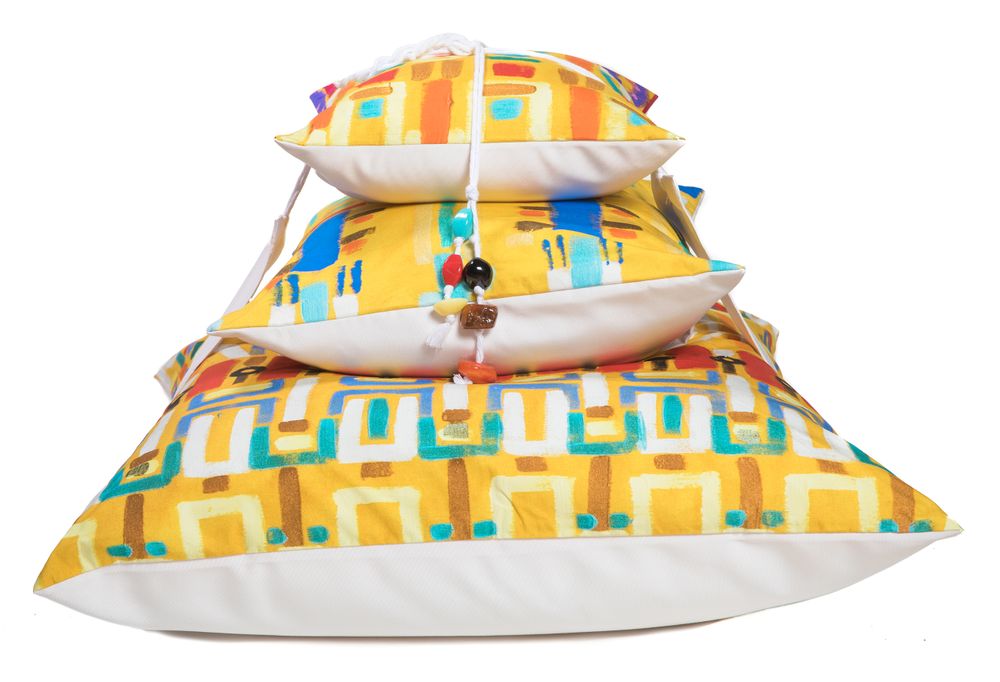 Homewear - Pyramid printed cushions collection with a belt - LE BOTTEGHE SU GOLOGONE