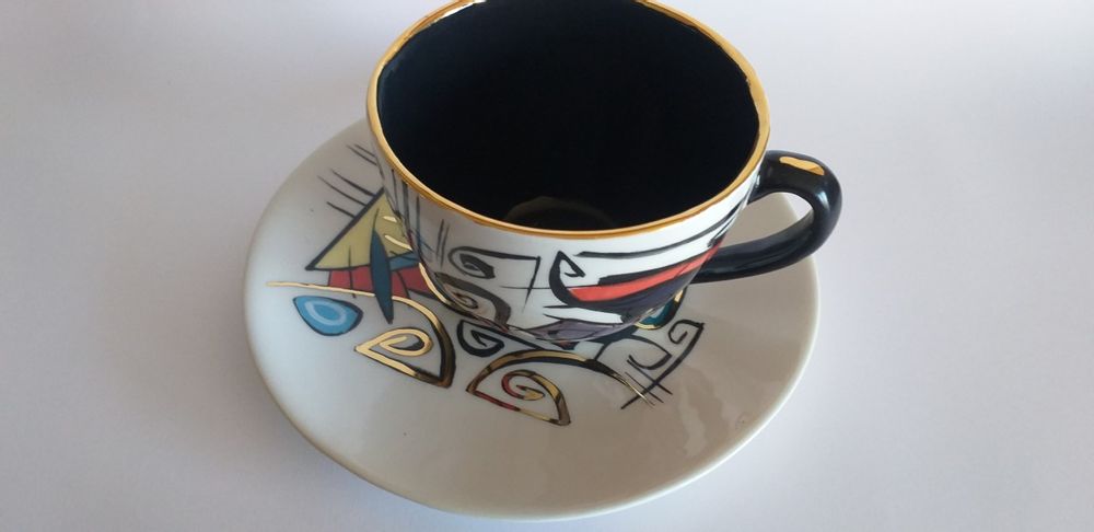 Ceramic - Enigma cups&saucers /DORA - ENIGMA