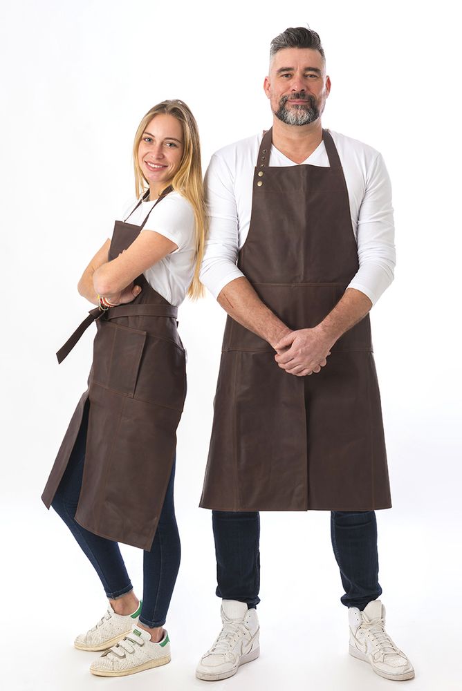 Tabliers de cuisine - TABLIERS EN CUIR - TRAVAUX EN COURS...