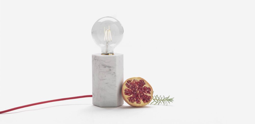 Outdoor table lamps - MARBLELOUS HEX LAMP - TONICIE'S