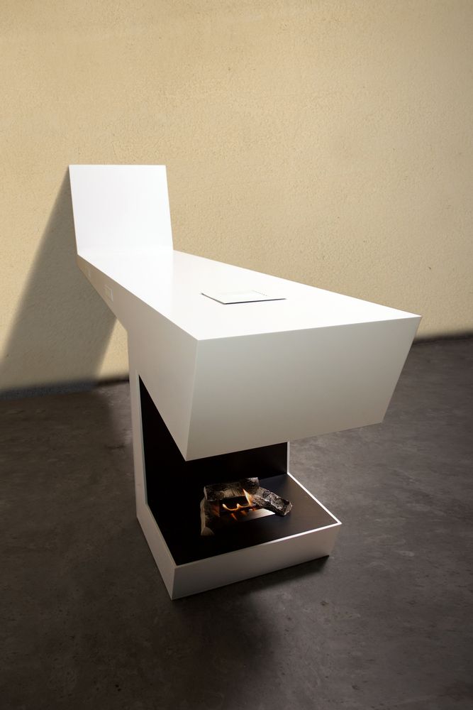 Design objects - Warmpath standing table - LES BELLES CREATIONS