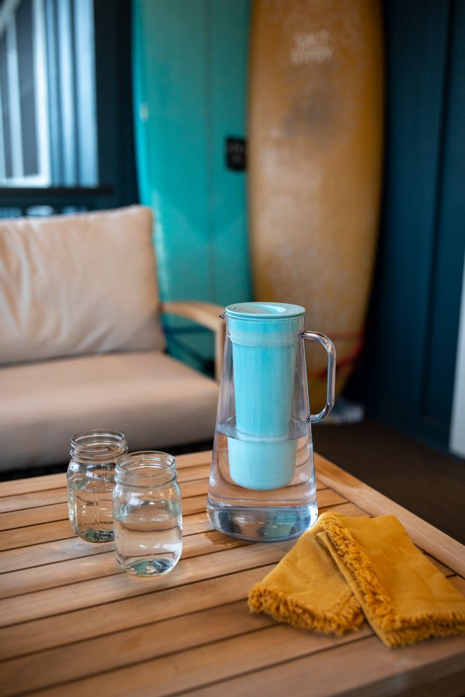 Carafes - Water Filter Jug 1.7 L, Aqua - LIFESTRAW®