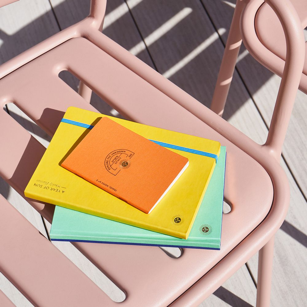 Papeterie bureau - Agenda de l'année du soleil - OCTAEVO