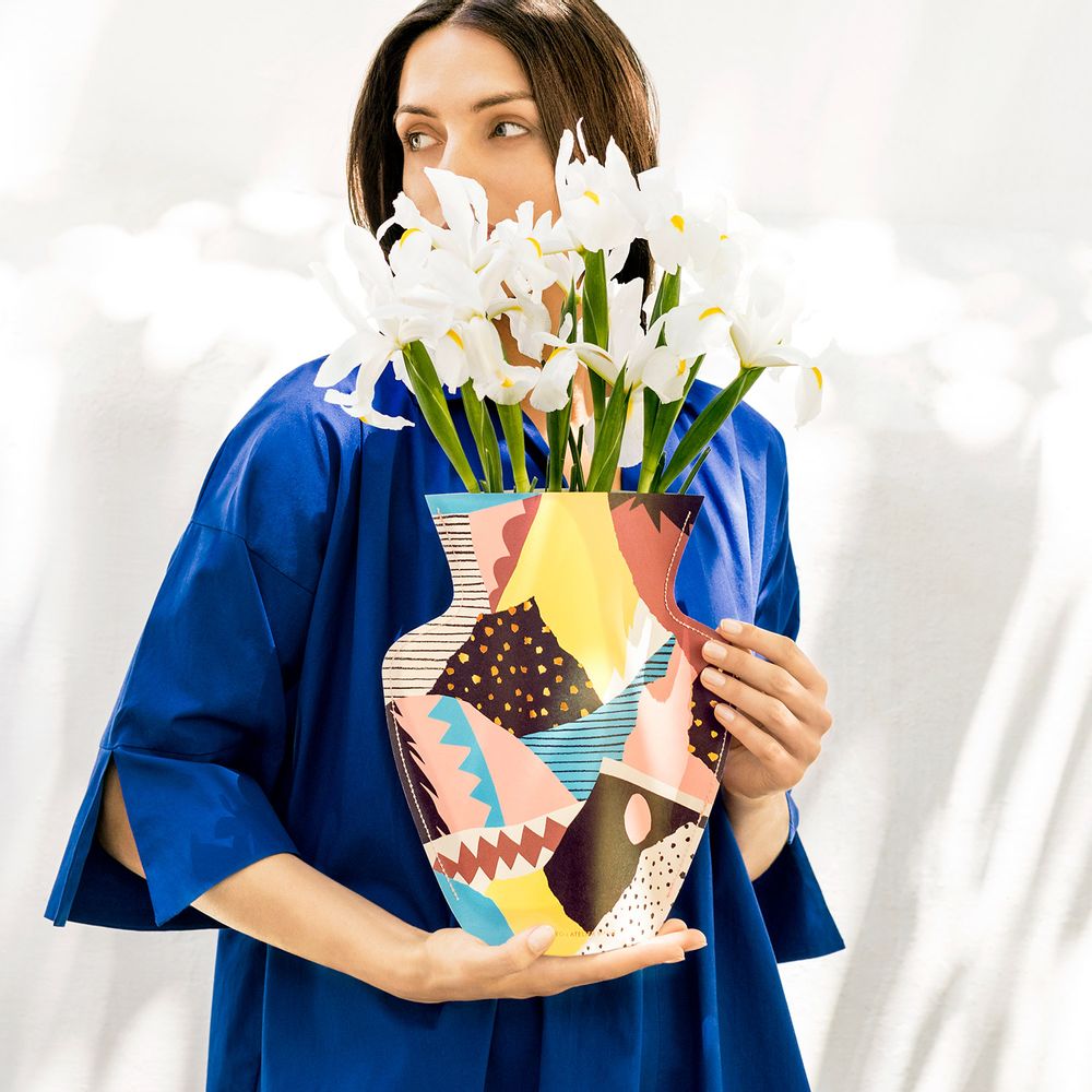 Floral decoration - Atelier Bingo Paper Vases - OCTAEVO