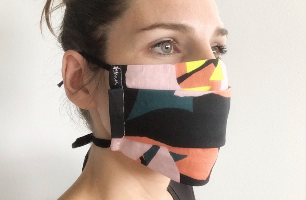 Scarves - Weekly View 7 Masks in Afnor Standard Fabric Gold Model + 1 Storage Pouch + 2 Storage Pouch - LES LOVERS DECO
