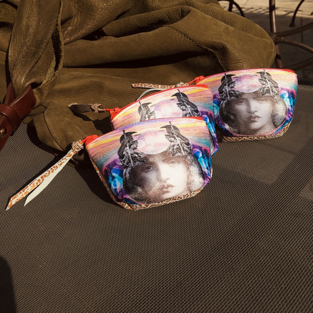 Leather goods - Talisman ATHENA Coin Purse - EMILIE SAUZET - INSPIRATIONS