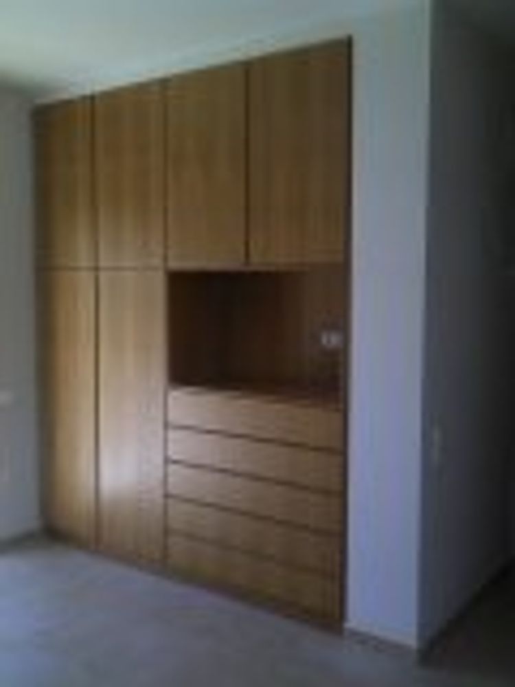Walk-in closets - Hinges door wardrobes - KOKLAS WOOD CONSTRUCTION