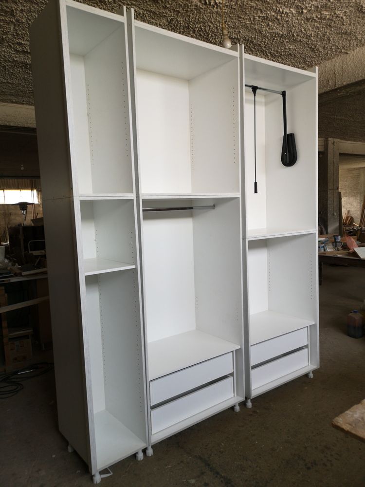 Walk-in closets - Hinges door wardrobes - KOKLAS WOOD CONSTRUCTION